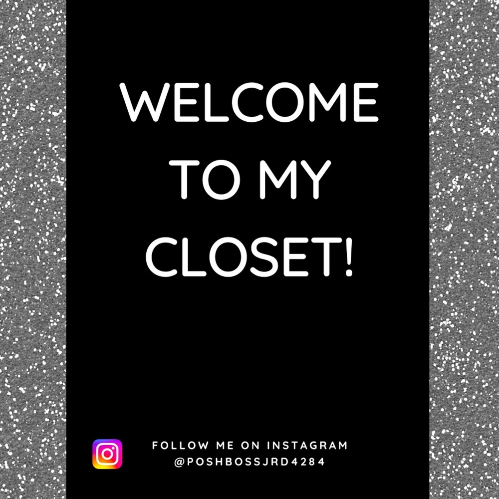 Welcome to my closet! 💕